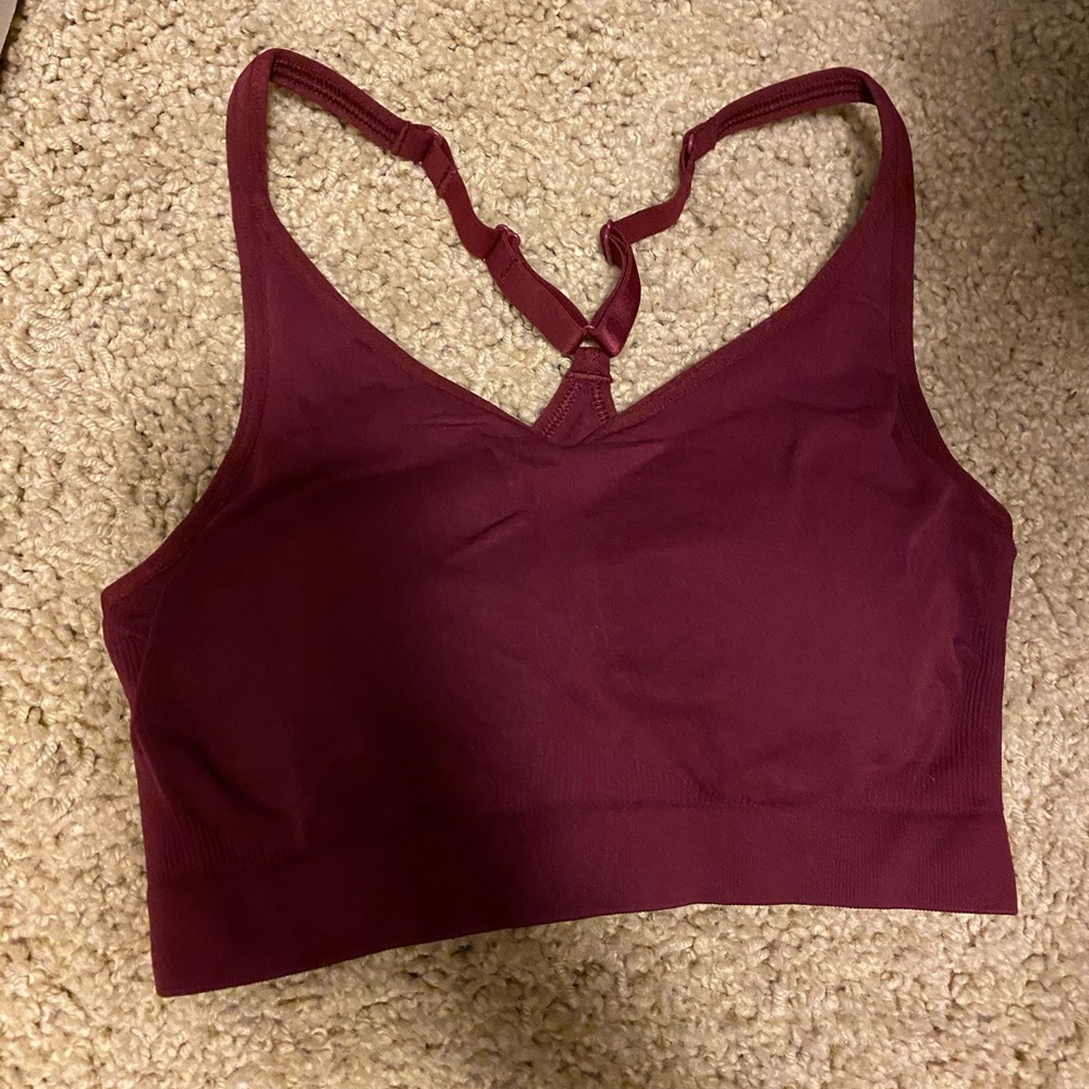 NWOT Old Navy Sports Bra size XL